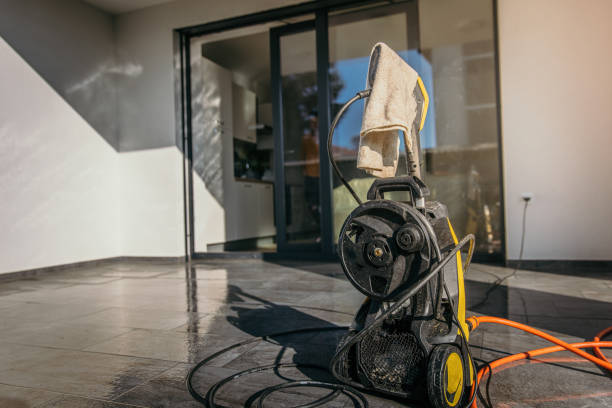 Best Vinyl Siding Pressure Washing in Grinnell, IA